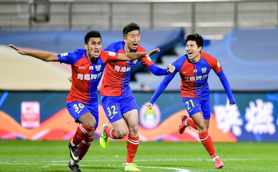  绿茵激战正酣，豪门球队强势争冠