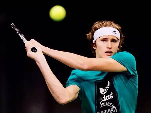  兹维列夫大师赛折桂重返巅峰