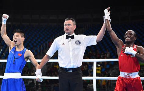  裁判新规实施改变比赛节奏感