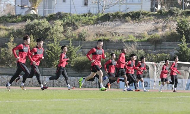  海外拉练归来，球队磨合渐入佳境